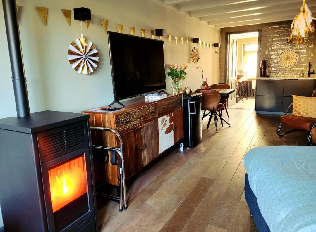 Guesthouse Het Gouden Eiland Veendam Eksteriør billede